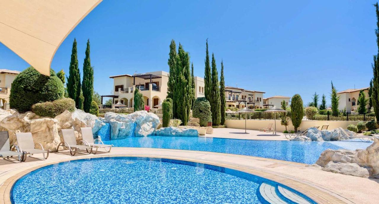 1 Bedroom Apartment Pyrgos With Beautiful Sea And Sunset Views, Aphrodite Hills Resort 코우클리아 외부 사진